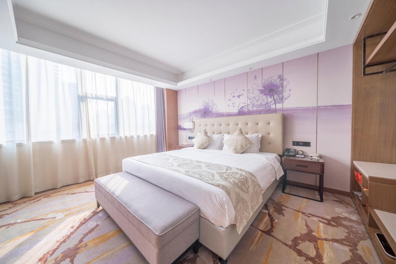 Wuhan Hongguang Hotel Bagian luar foto